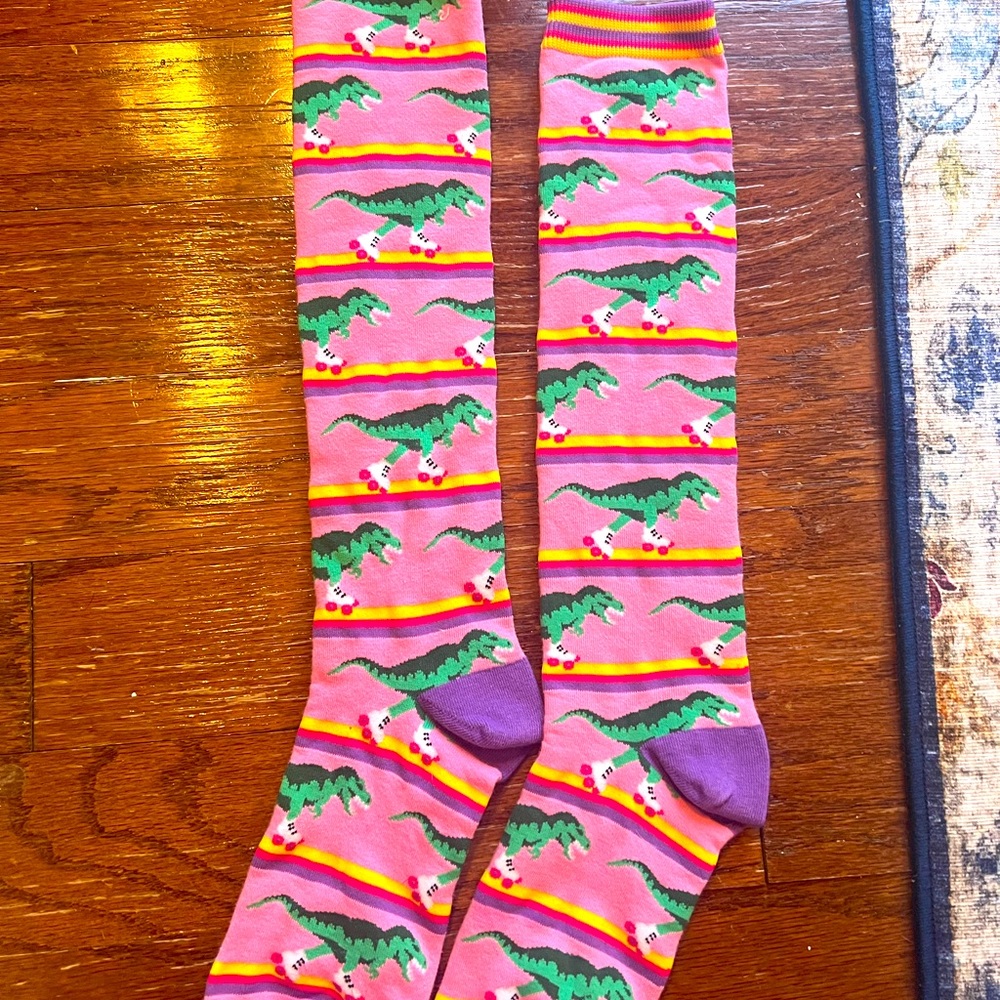 New Super CUTE alligator on roller skates knee socks and “sandy toes” crew socks